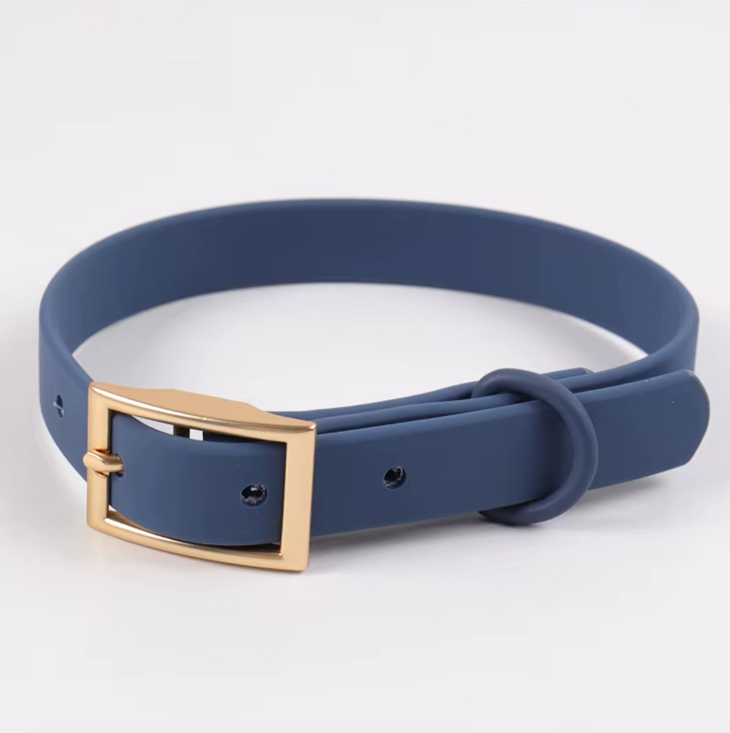 Wasserdichtes & strapazierfähiges Silikon-Hundehalsband – Robust, stilvoll & in vielen Farben erhältlich